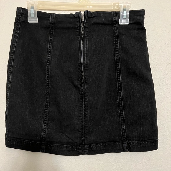 Free people mini skirt - Picture 2 of 3